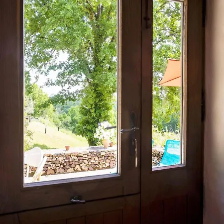 Holiday home Tranquil In With Garden